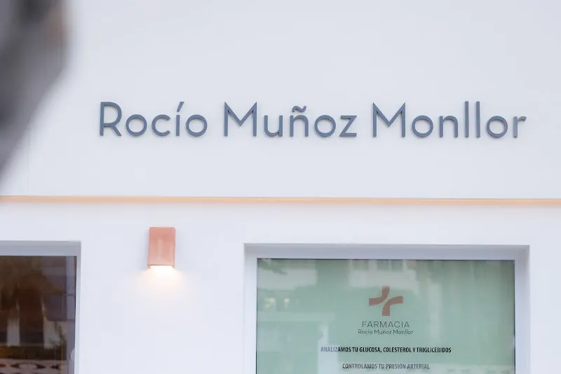 Farmacia Rocío Muñoz El Campello - Farmacia en Campello - foto 2