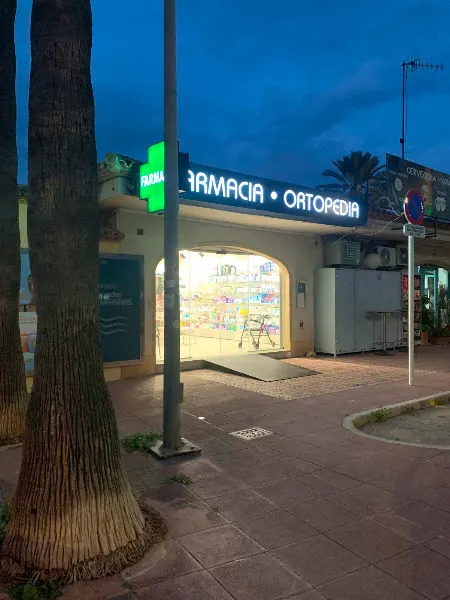 Farmacia Las Marinas Denia - Farmacia en Denia - foto 2