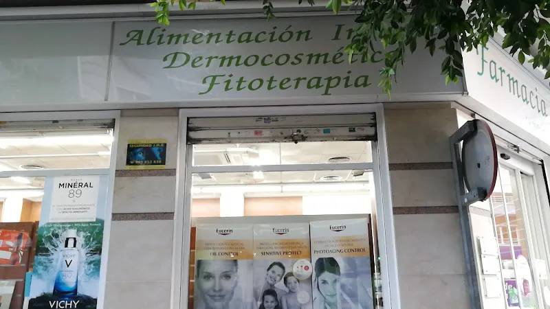 Farmacia Mª Cristina Vivó Morgado - Farmacia en Elche - foto 3