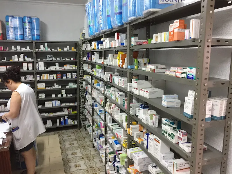Farmacia La Campaneta ( Ldo. Ángel Bonmatí) - Farmacia en Orihuela - foto 2