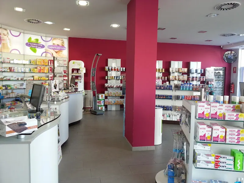 Farmacia La Canal. Bibiana Anton Asensi - Farmacia en Petrer - foto 2
