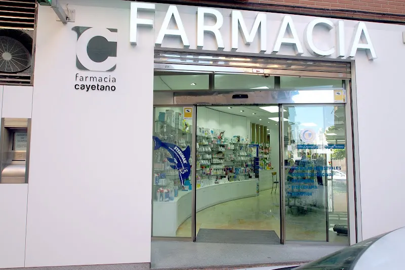 Farmacia Cayetano - Farmacia en Alicante - foto 2