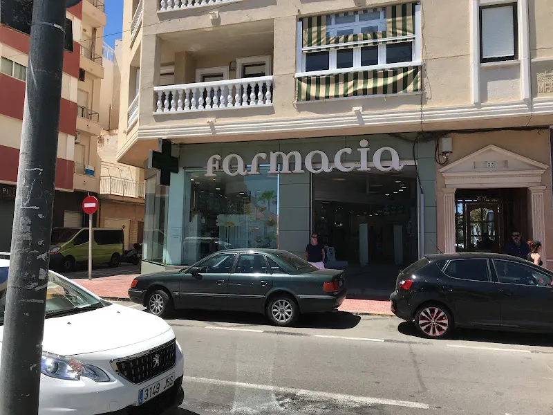 Farmacia La Mata - Farmacia en Torrevieja - foto 2