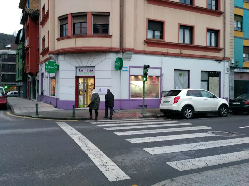 Farmacia Izuzquiza De Andrés Amaya - Langreo