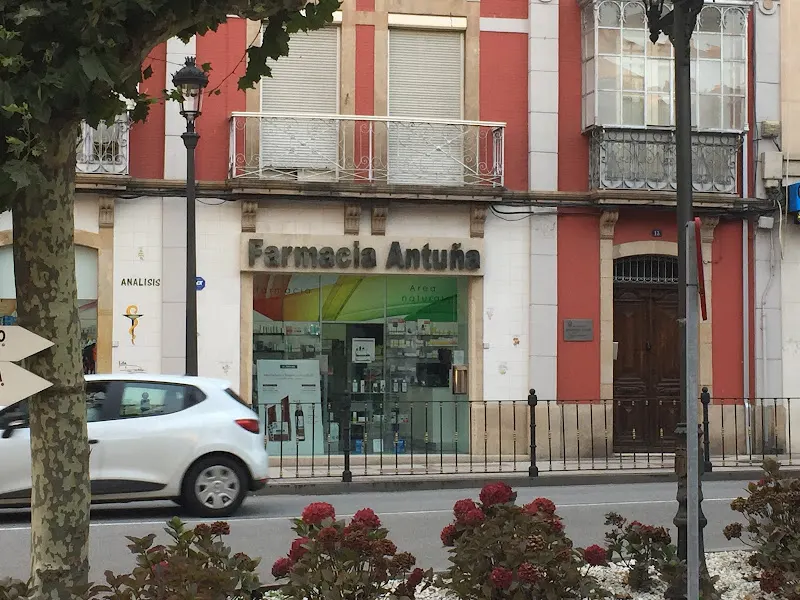 Farmacia Antuña - Navia