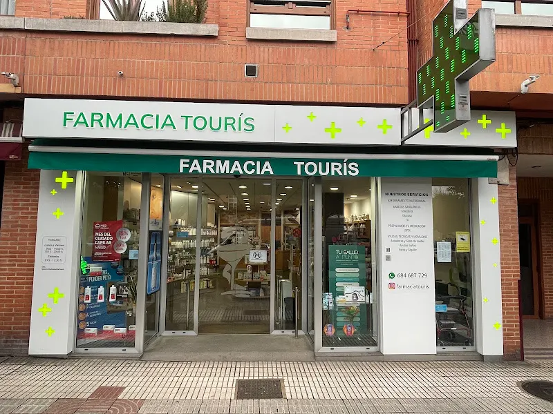 Farmacia Touris Romero - Farmacia en Gijón - foto 2