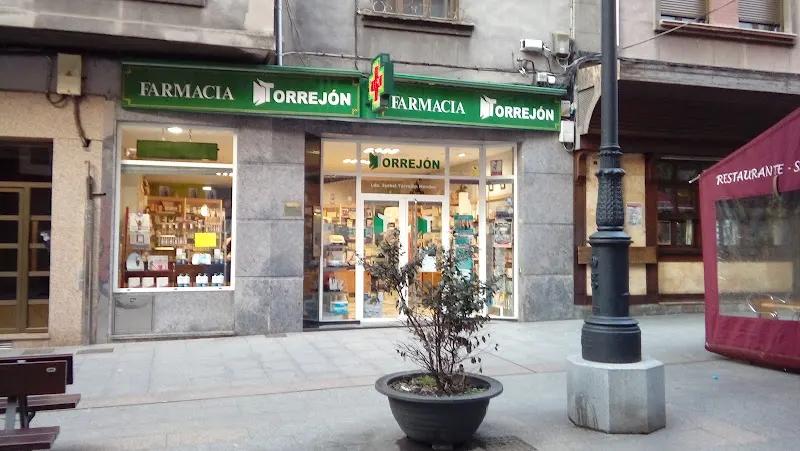 Farmacia TORREJÓN, C.B.
