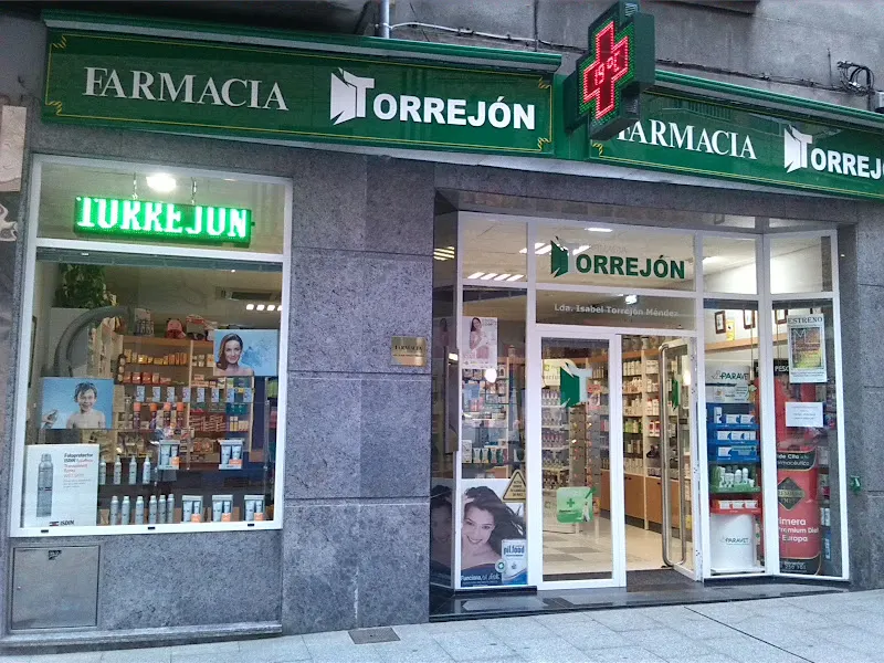 Farmacia TORREJÓN, C.B. - Farmacia en Mieres - foto 2