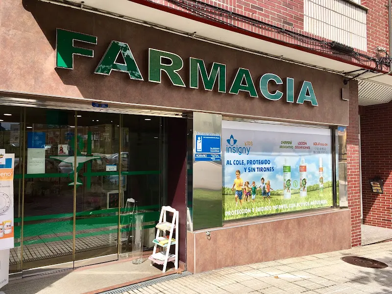 Farmacia Lucía Fernández-Sanz - Farmacia en Oviedo - foto 2