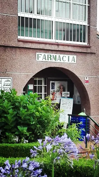 Farmacia Cristina Rodríguez Villazón - Farmacia en Villaviciosa - foto 2