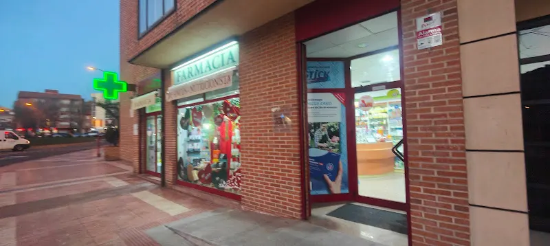 Farmacia Natividad De Ancos Lumbreras - Farmacia en Ávila - foto 2