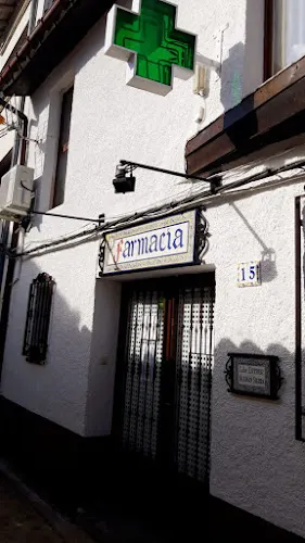 Farmacia Esther Alemán - Guisando