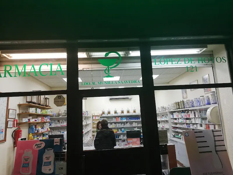 Farmacia López de Hoyos 121