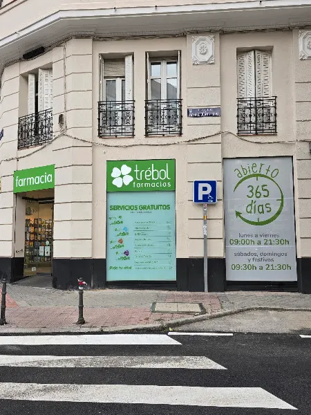 Farmacia Trébol Marqués de Zafra
