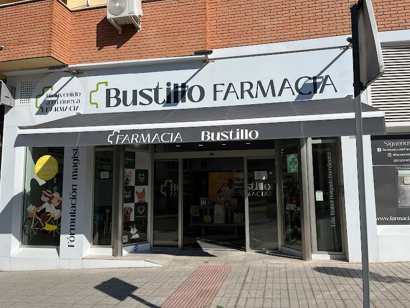 Farmacia BUSTILLO - Farmacia en Badajoz - foto 2