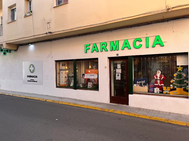 Farmacia Bravo Vadillo CB - Farmacia en Badajoz - foto 2