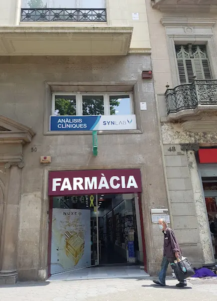 Farmacia Massot Moner - Farmacia en Barcelona - foto 3