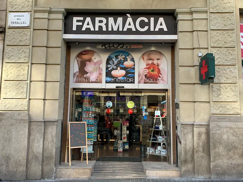 Farmàcia Iglesias Huix - Farmacia en Barcelona - foto 2