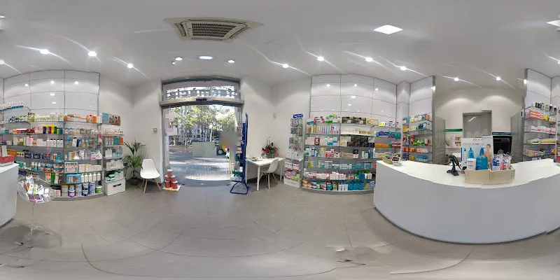 Farmàcia Condal - Llic.Marta Ibáñez-Pharmacy - Apotheke