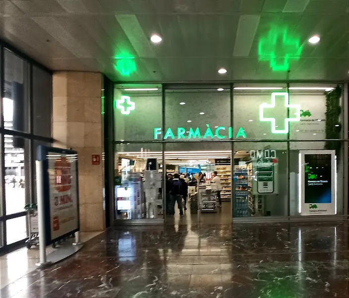 Farmacia de la Estación de Barcelona-Sants - Barcelona