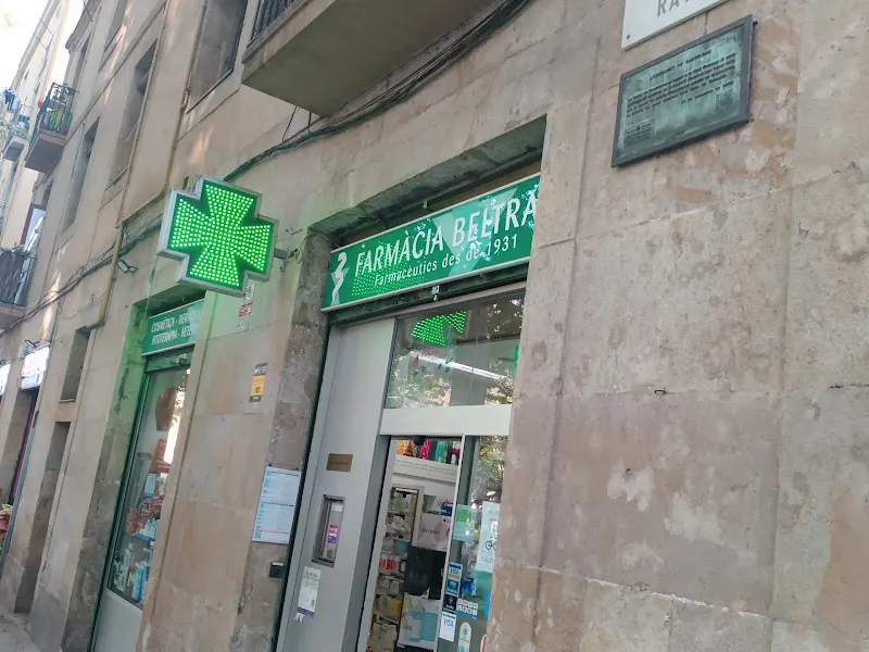 Farmacia - Farmacia en Barcelona - foto 2