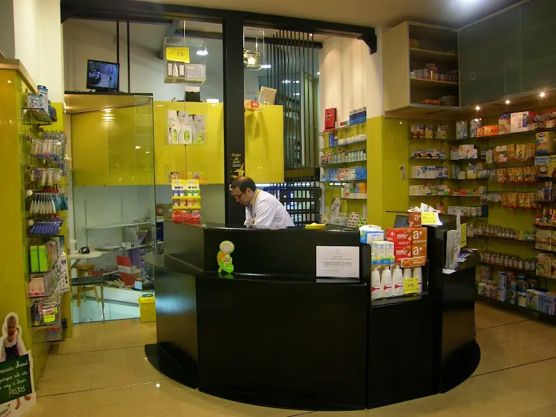Farmàcia Eulàlia Vives Ferrer - Sant Antoni [Pharmacy - Apotheke - Pharmacie]