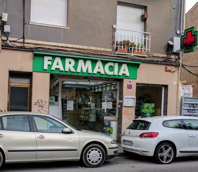 Farmàcia Elsaheb - Farmacia en Badalona - foto 3