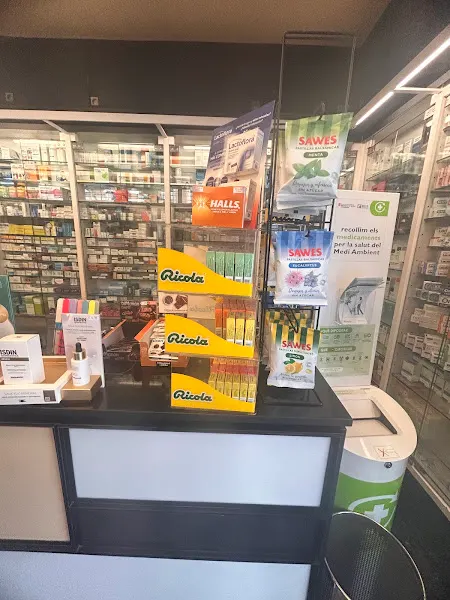 Farmacia - Farmacia en Barcelona - foto 3
