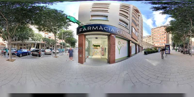 FARMÀCIA CANYADÓ Beatriz Bernad Sorjus - Farmacia en Badalona - foto 2