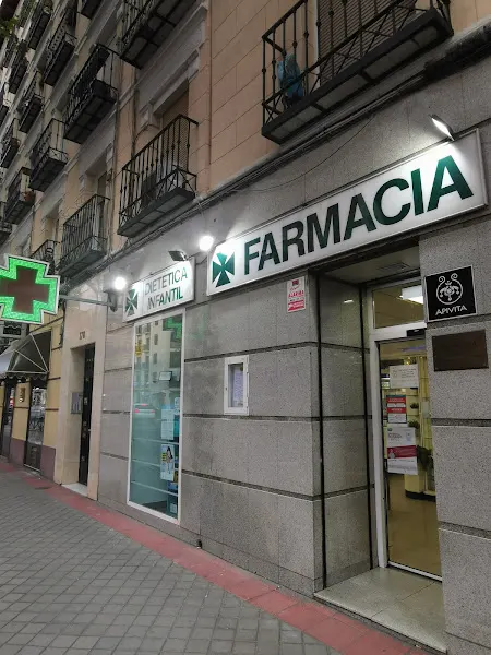 Farmacia Dos Palomas - Farmacia en Madrid - foto 2