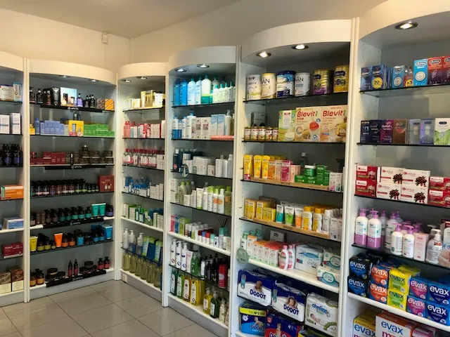 Farmacia Barni