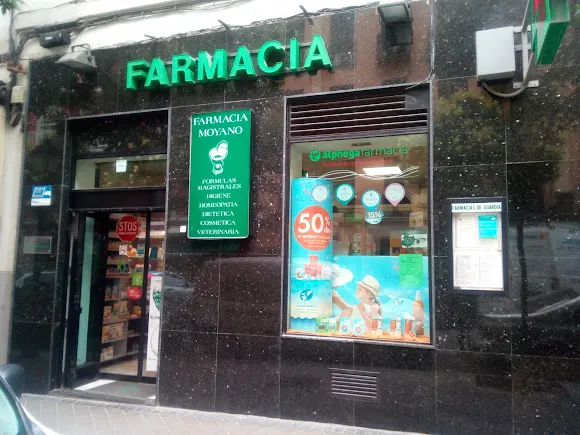 FARMACIA LOPE DE RUEDA 38