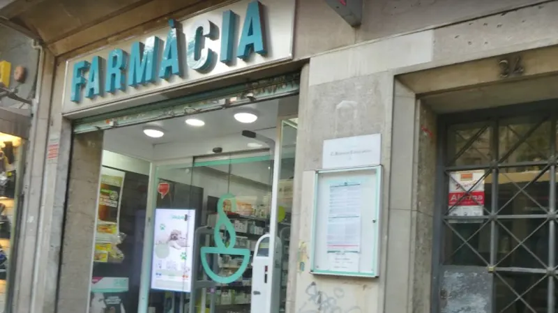 Farmacia Bertolin - Farmacia en Barcelona - foto 3