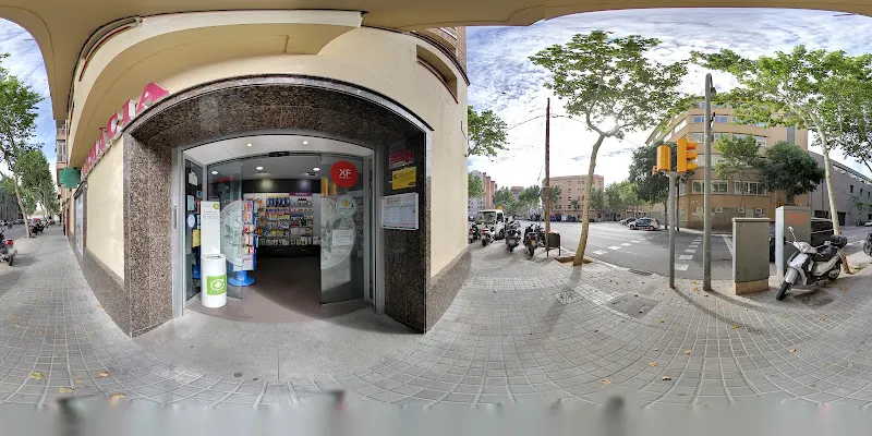 Farmàcia Marta Homs Balló - Farmacia en Barcelona - foto 2