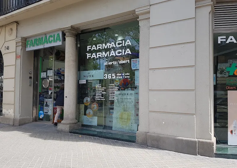 Farmàcia Abad - Farmacia en Barcelona - foto 2