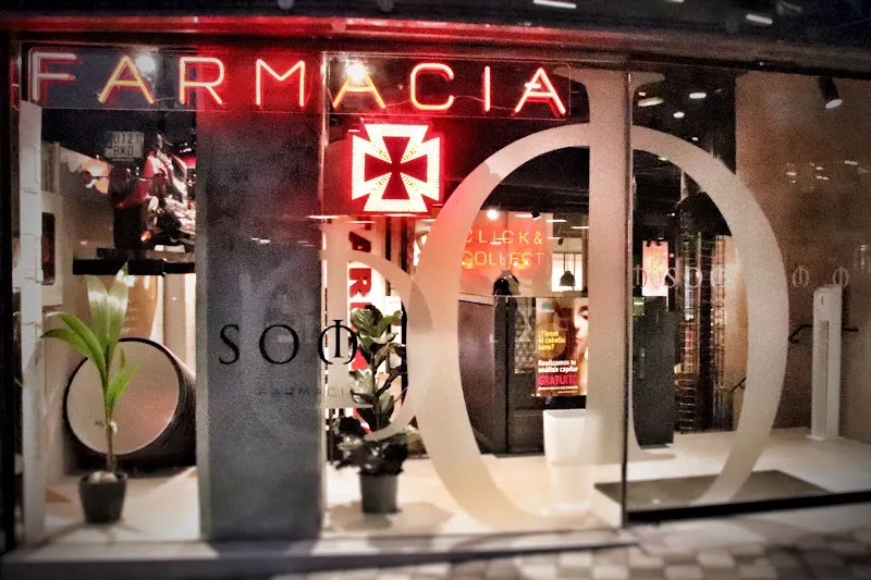 SOM Farmàcia BCN - Farmacia en Barcelona - foto 2