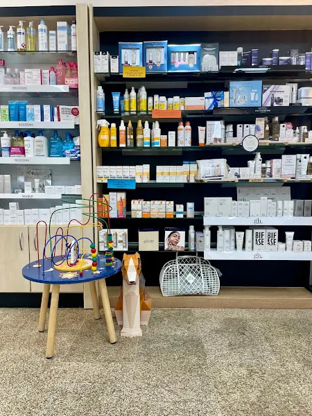 Farmacia Julieta de la Morena