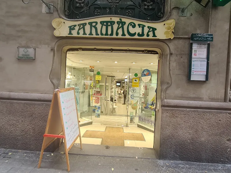 Farmàcia Reverter