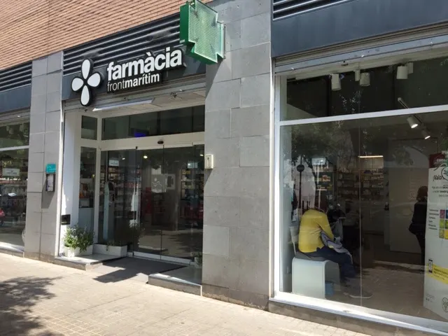 Farmàcia Clanxet Wust, Pilar
