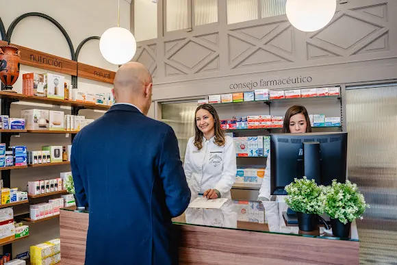 Farmacia Espolón 22