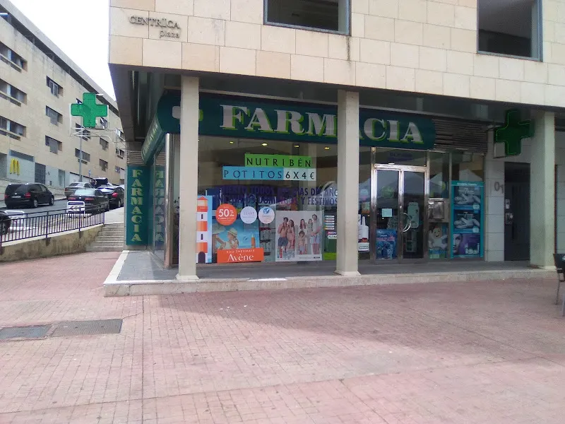 Farmacia 12 Horas Mª Esther Colino Rodríguez - Farmacia en Plasencia - foto 2