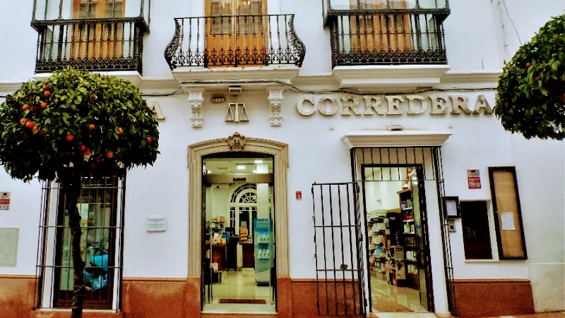 FARMACIA CORREDERA - Farmacia en Arcos de la Frontera - foto 2