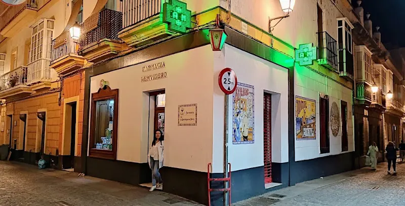 Farmacia Mentidero - Farmacia en Cádiz - foto 2